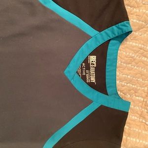 Greys Anatomy by Barco scrub top size small.